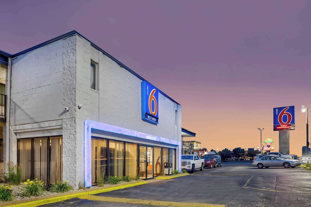 Motel 6 Villa Park IL Chicago West - photo 29