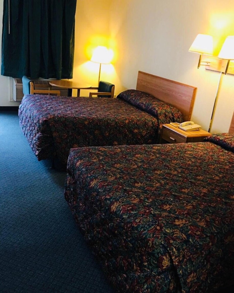 Rest Inn Motel - photo 9