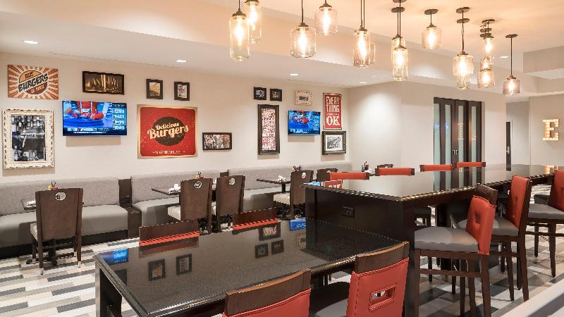 Holiday Inn Indianapolis Airport by IHG - photo 46