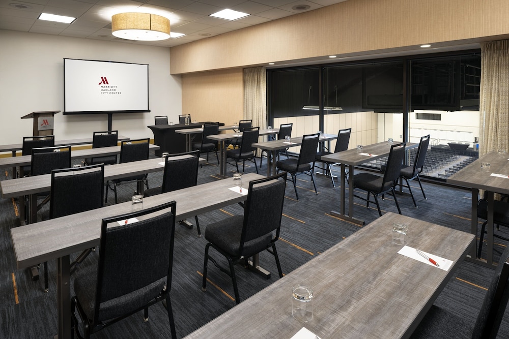 Oakland Marriott City Center - photo 86