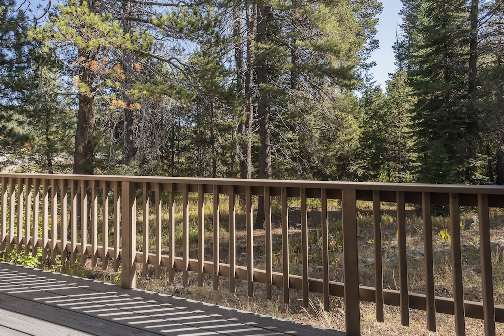 The Inn at Truckee - photo 34