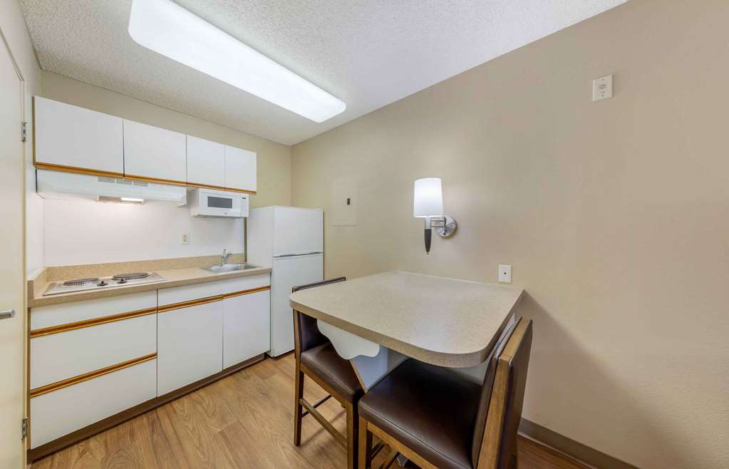 Extended Stay America Suites Los Angeles LAX El Segundo - photo 12