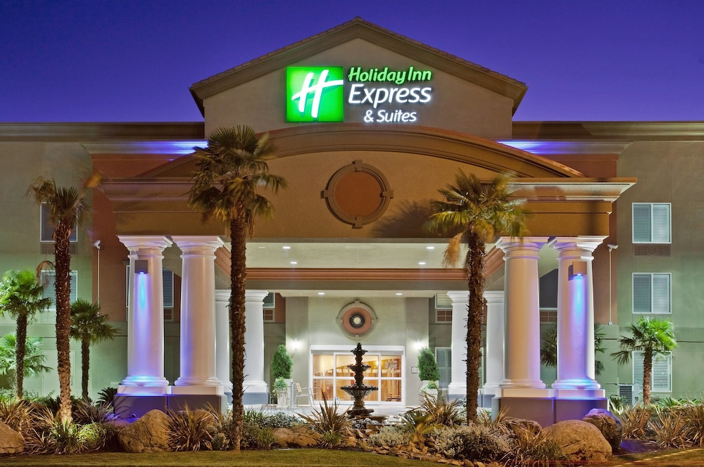 Holiday Inn Express and Suites Modesto by IHG in Modesto, United States