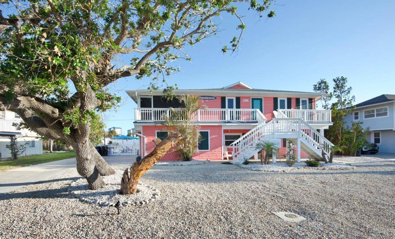 Coral Cove by Sun Palace Vacations in Fort Myers Beach, United States