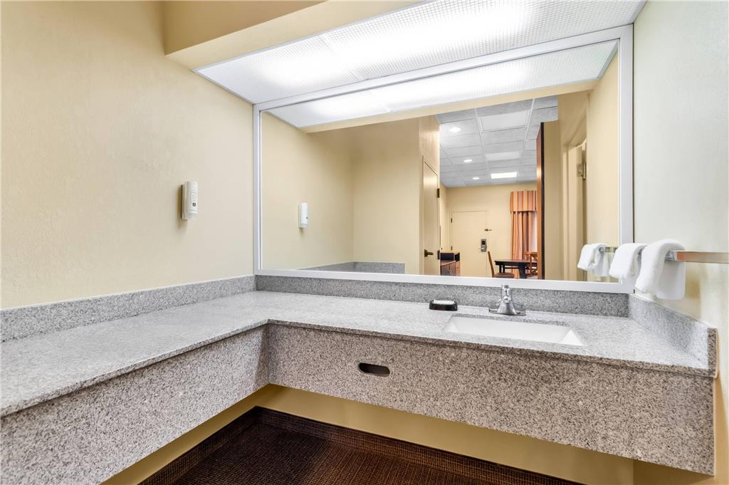 Quality Inn Union City Us 51 - photo 34