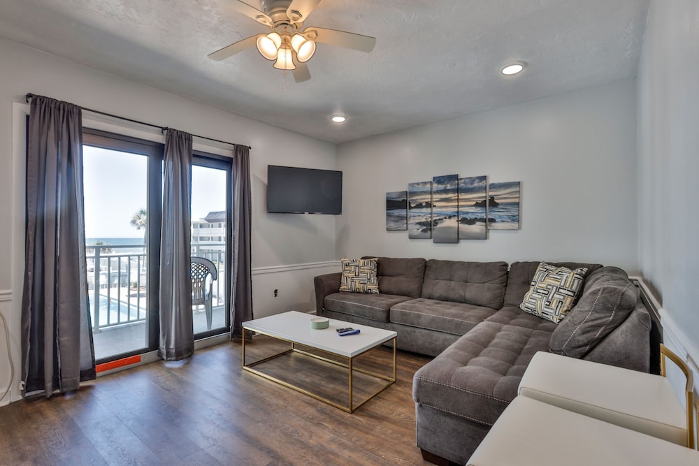 Coastal Waters Inn - photo 89