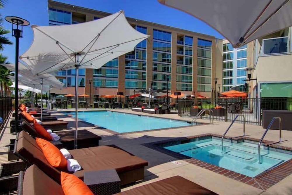 University Plaza Waterfront Hotel - photo 34