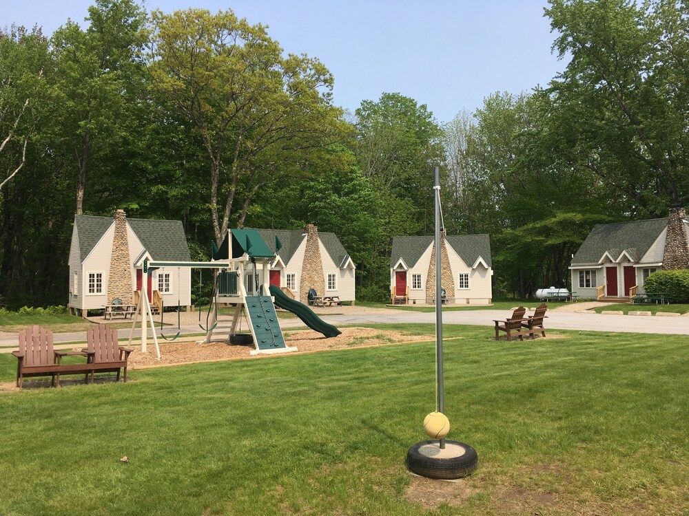 Gilcrest Cottages and Motels - photo 92