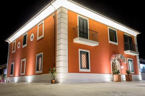 Agriturismo Villa Luisa — 4-Star Luxury Hotel in Apice Vecchio, Italy