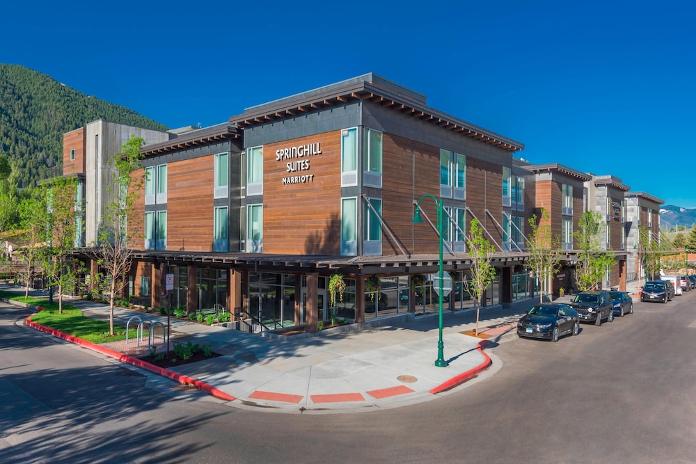 SpringHill Suites Jackson Hole - carbon neutral hotel in Jackson