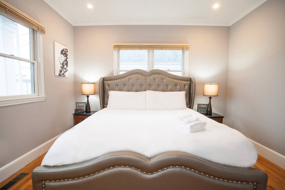 Sleep10 2 Full Bath 5bed Near Northend Dowtown — Somerville