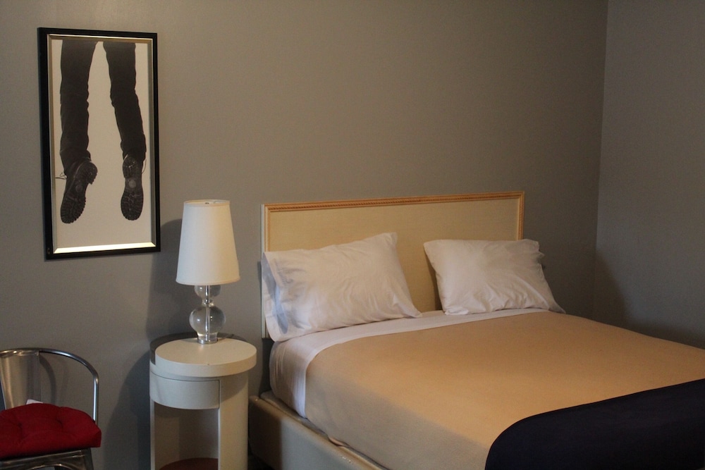 The Grand Motel - photo 9