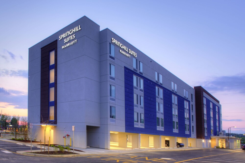 SpringHill Suites by Marriott Newark Downtown - photo 21