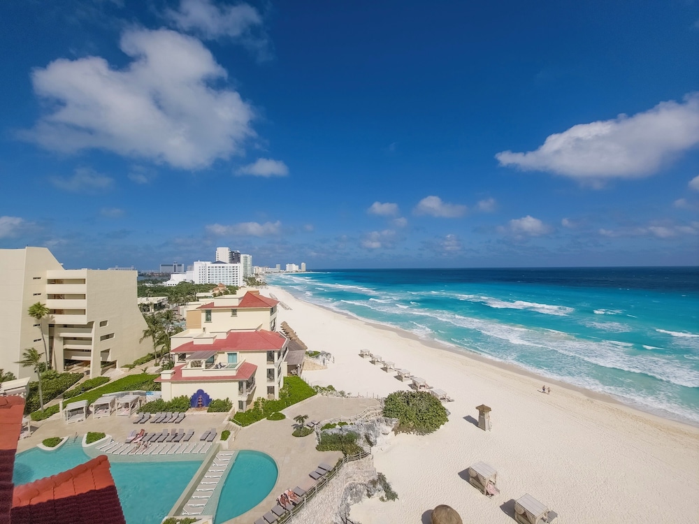 Beach/ocean view