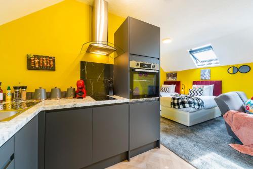 Jesouth Charming Superb Comfortable Pretty Studio Pad Wifi — 4-Star Luxury Hotel in Kingston Upon Hull, United Kingdom