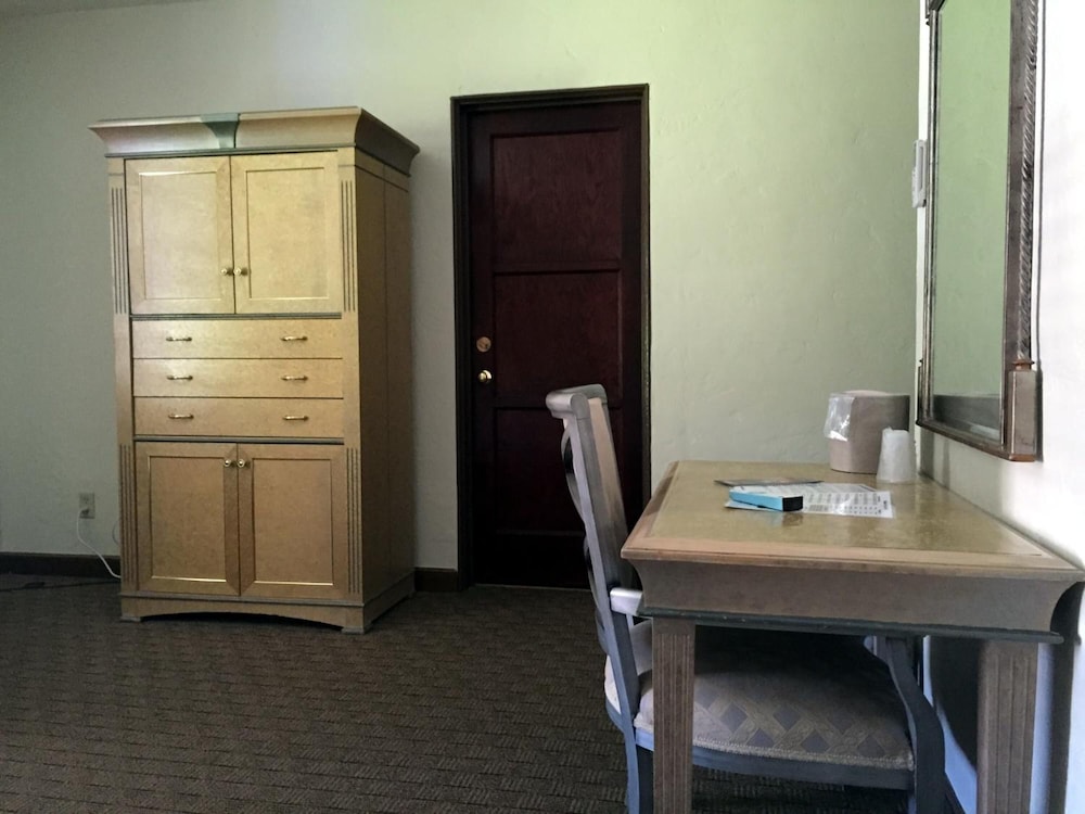 Boulder Dam Hotel - photo 26