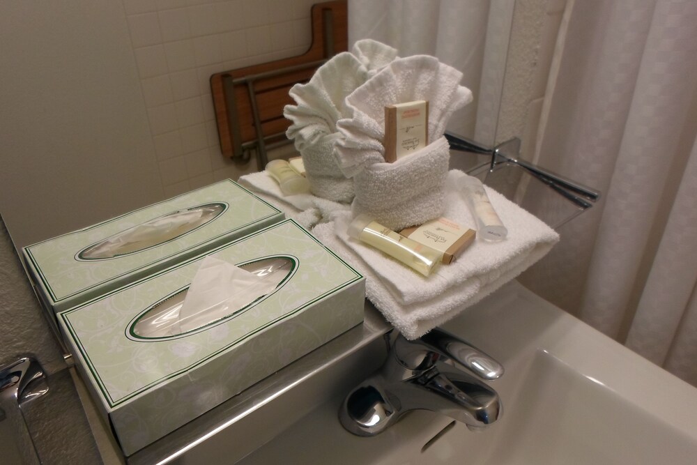 Motel 6 Las Vegas NV Strip - photo 35