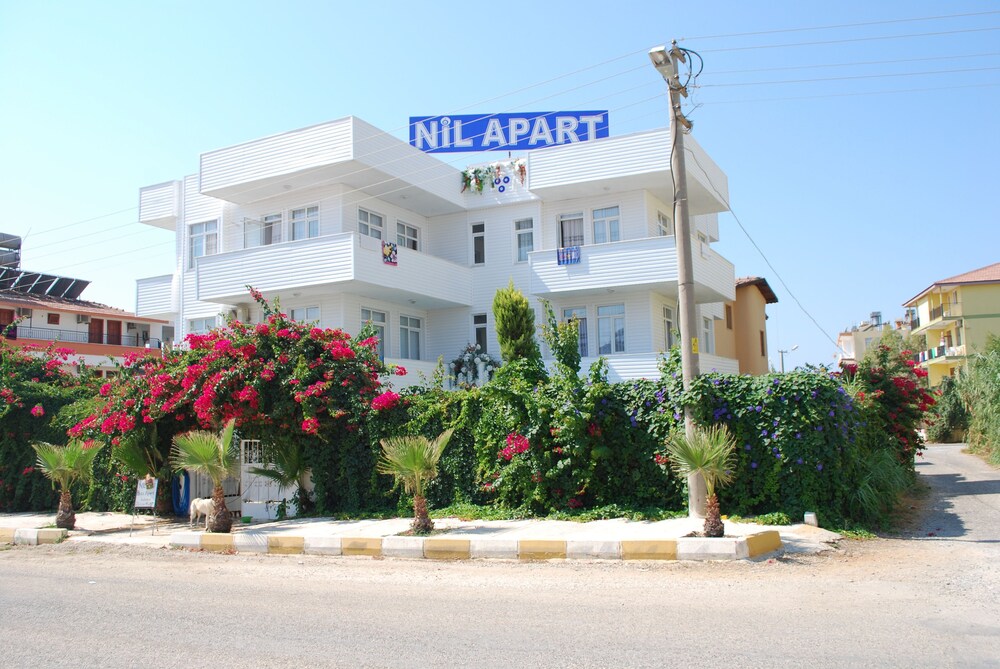 Nil Apart Hotel — hotel in Gazipasa