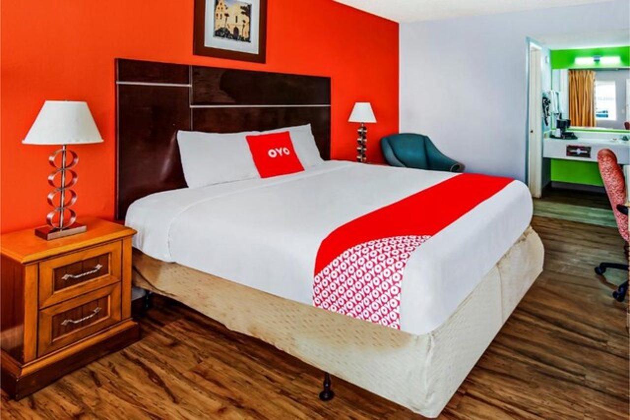 Hotel Europa Ridgecrest - photo 10