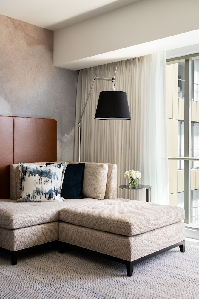 Four Seasons Hotel Seattle - photo 6
