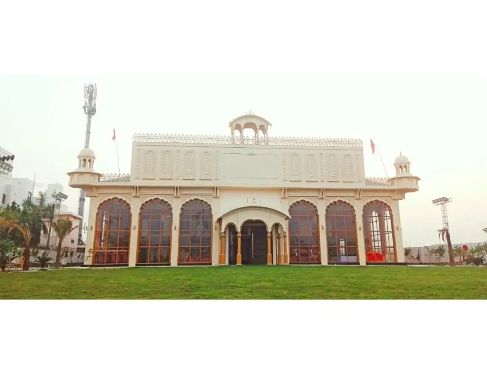 Hotel Dharohar Varanasi — Varanasi