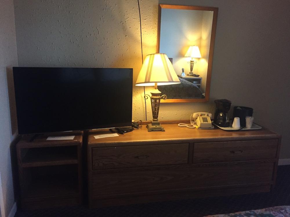 Rustic Motel Rolla - photo 24