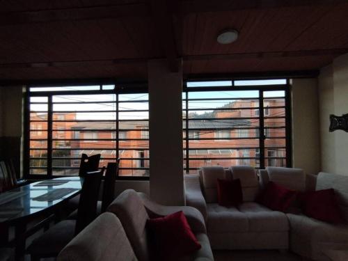 Habitación familiar Maoservi — hotel in Soacha