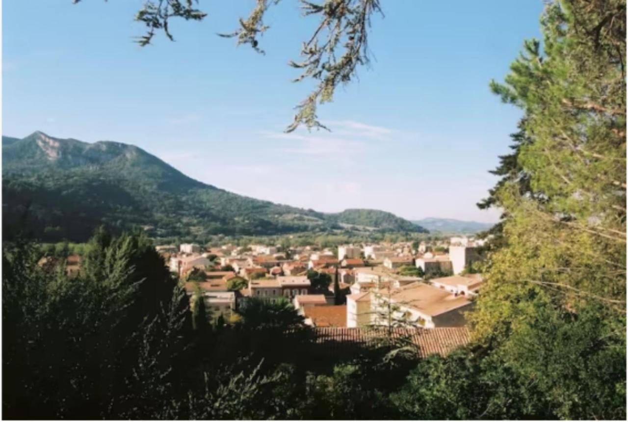 Oustau Segound Le Rizou Petit Nid Douillet En Provence in Nyons, France