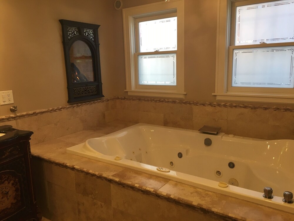 The Villa Bed & Breakfast - photo 20