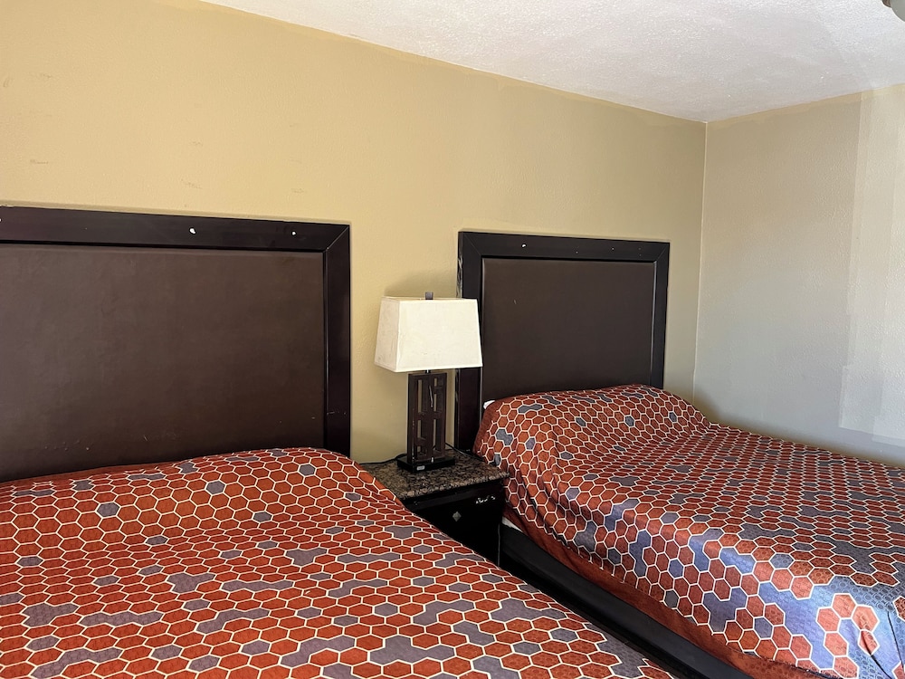 Sai Park Motel - photo 10