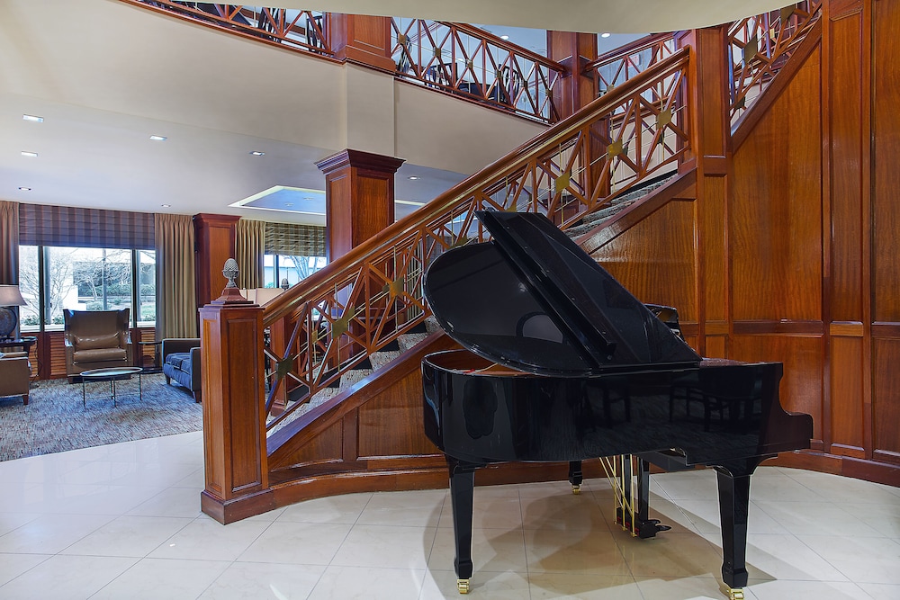 Crowne Plaza Knoxville Downtown University by IHG - photo 61