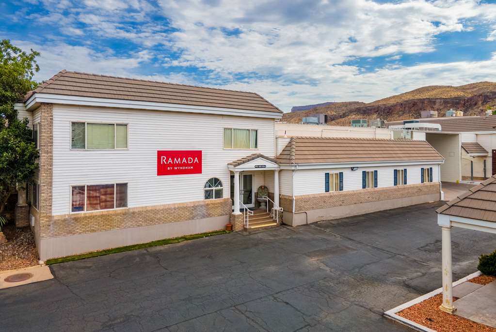 Ramada by Wyndham La Verkin Zion National Park - photo 13