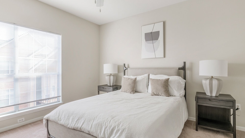 Landing Apartments Houston Southbelt — 4-Star Luxury Hotel in Houston, United States