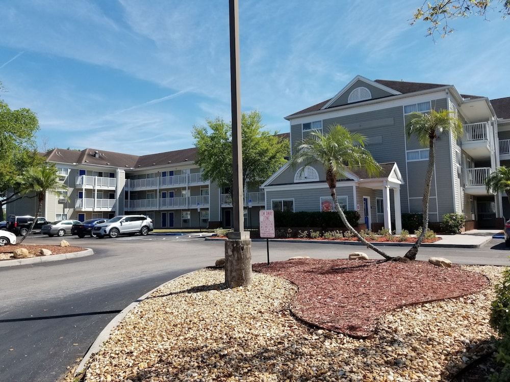 InTown Suites Extended Stay Tampa FL - photo 10