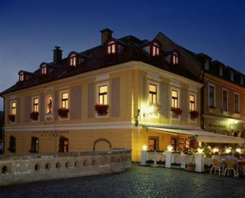 Offi Ház Hotel in Eger, Hungary