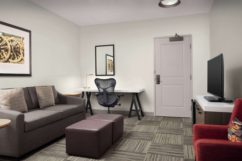 Hilton Garden Inn Granbury - photo 16