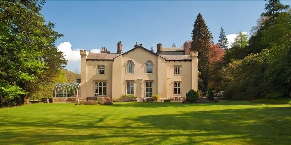 Monk Coniston - carbon neutral hotel in Unknown City