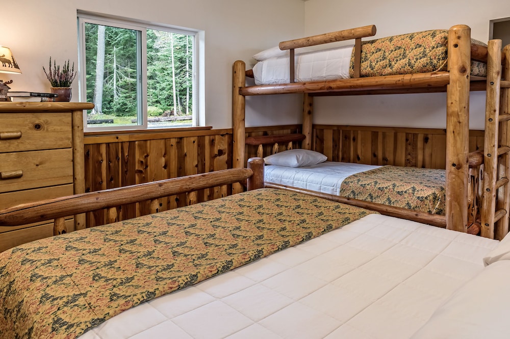 Shelter Cove Resort and Marina - photo 10