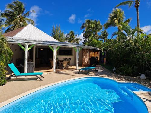 La Flamboyante in Saint-Francois, Guadeloupe