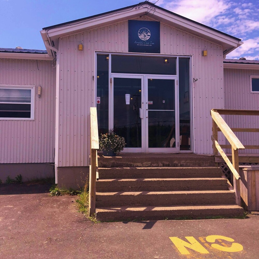 Arnolds Cove Inn in St. John's, Canada