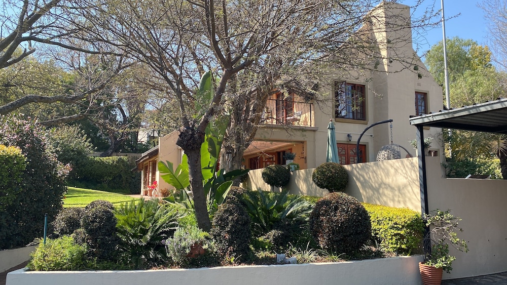 Tuscan Rose in Bloemfontein, South Africa