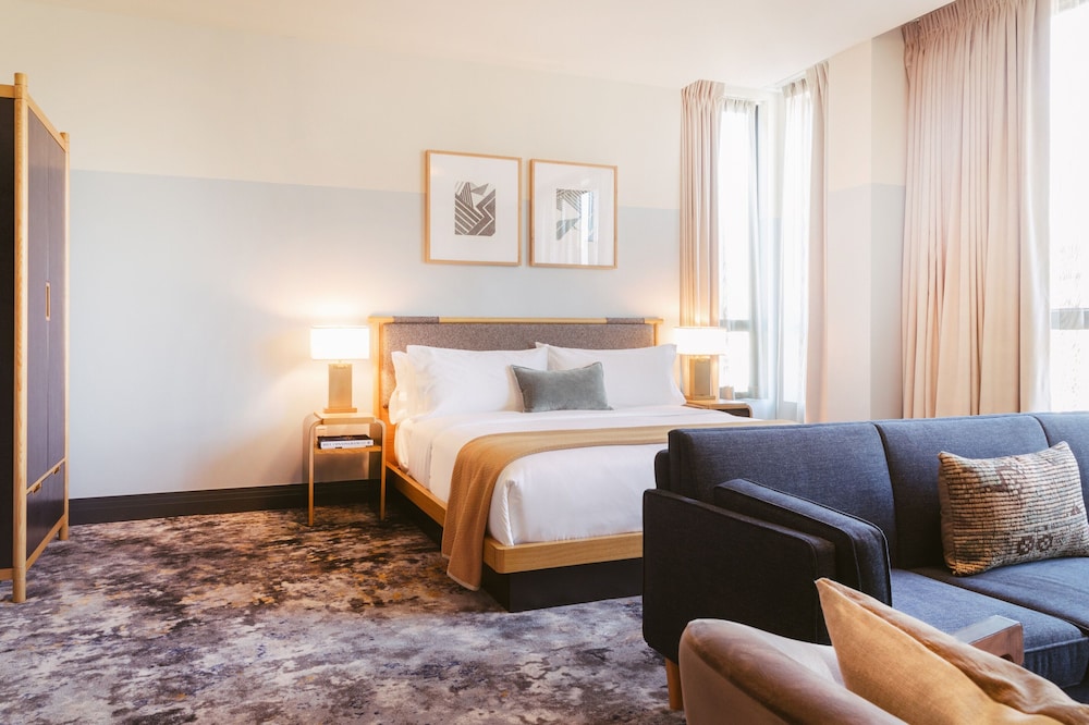 Clayton Hotel & Members Club - photo 16