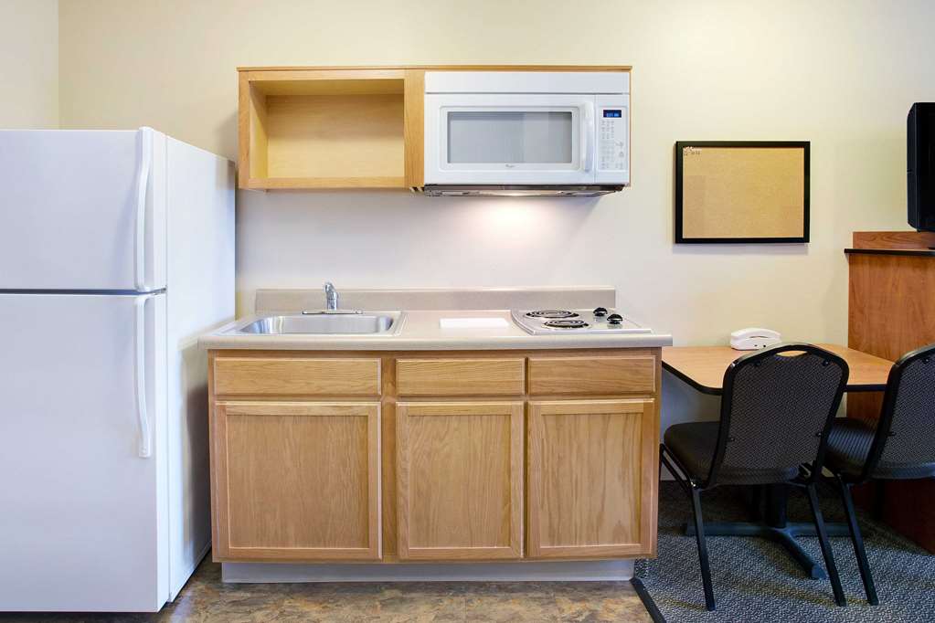 WoodSpring Suites Raleigh Northeast Wake Forest - photo 13