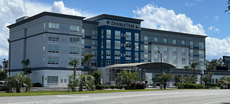 Doubletree By Hilton Brunswick — 4-Star Luxury Hotel in Brunswick, United States