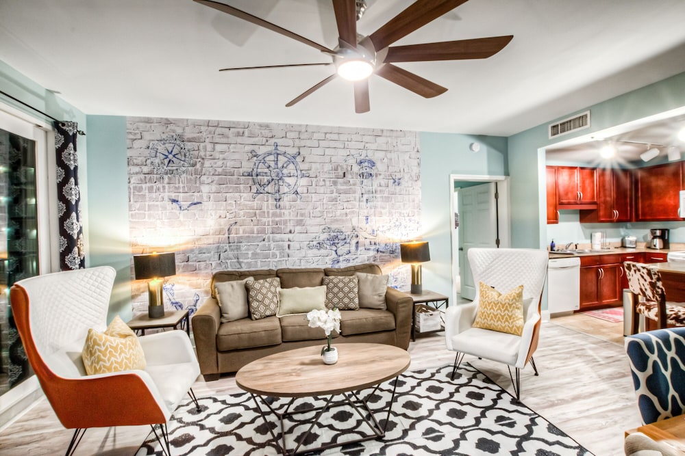 Laketown Wharf Resort by Aneliya's Rentals - photo 488