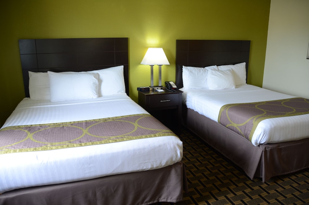 AmericInn by Wyndham West Burlington - photo 20