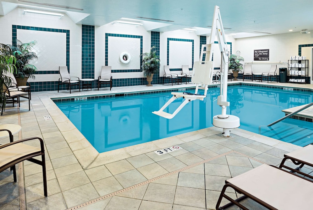 Hampton Inn Littleton - photo 26