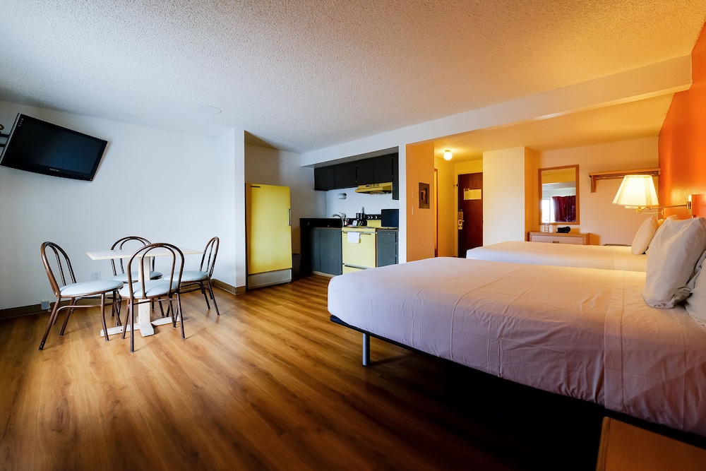 Hermiston Inn & Suites - photo 7