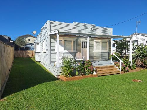 The Wallnutt Nook Waihi Beach Holiday Home — 4-Star Luxury Hotel in Waihi Beach, New Zealand