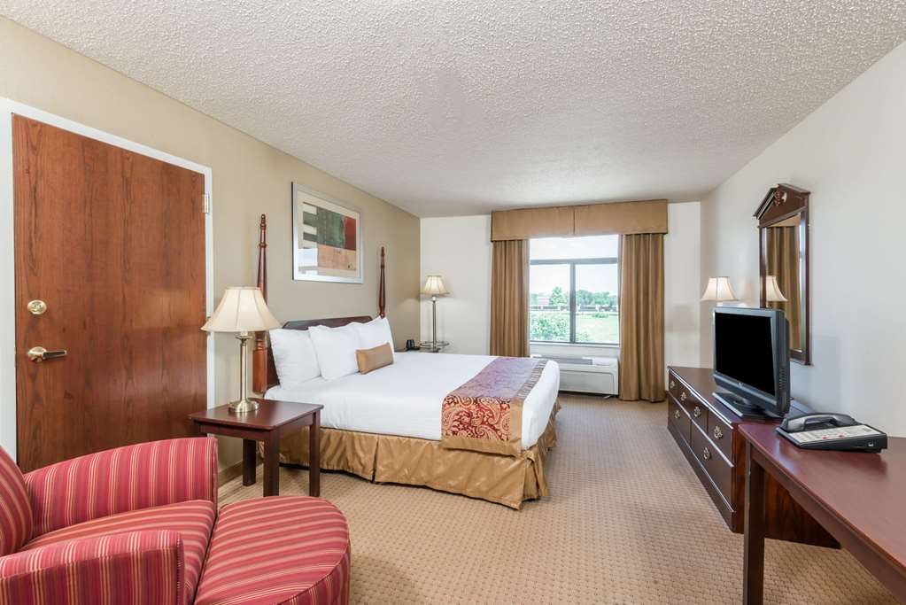 Wingate by Wyndham DFW North Irving - photo 24